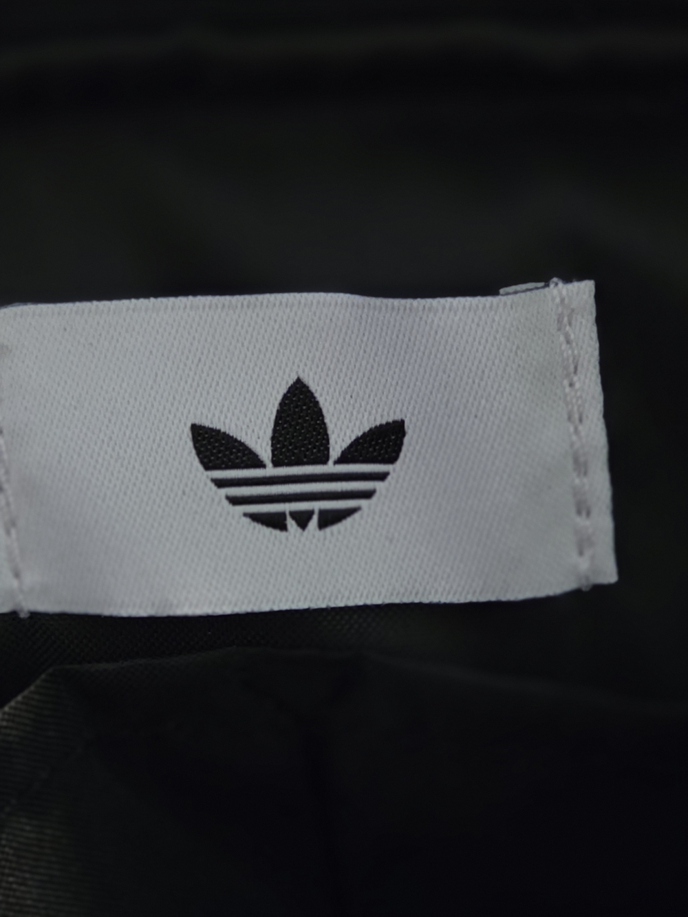 adidas Originals Adicolor Black Shoulder Bag - Picture 5 of 6